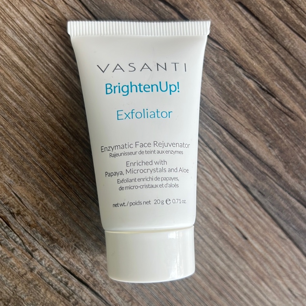 Vasanti Cosmetics BrightenUp! Exfoliator Enzymatic Face Rejuvenator 20g Mini